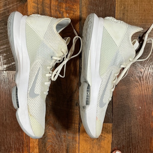 Nike LeBron Witness 4 “White Wolf Grey” Men’s Basketball Shoes Size 13 - Picture 9 of 13